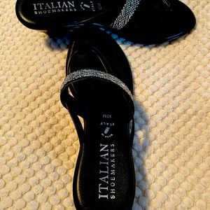 Black / silver bling modified wedge